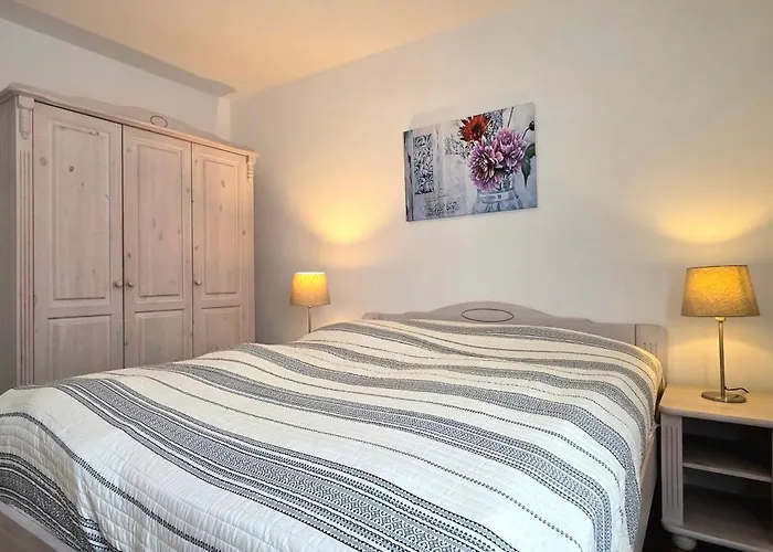 W13 0 S Graalzeit Lägenhet